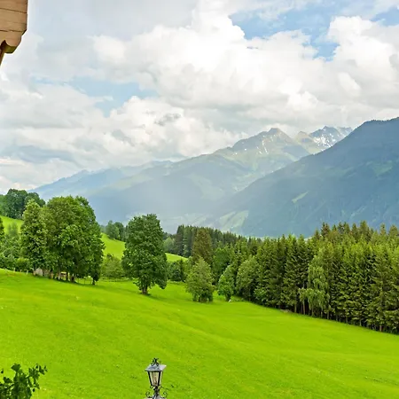 Apartment In Hollerbach Near Kitzbuehel Lift, Cleaning Included *