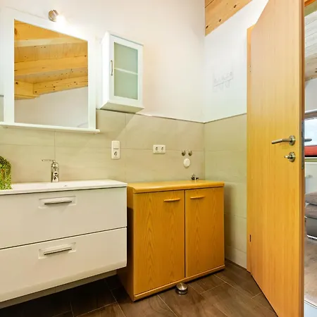 Apartment In Hollerbach Near Kitzbuehel Lift, Cleaning Included *