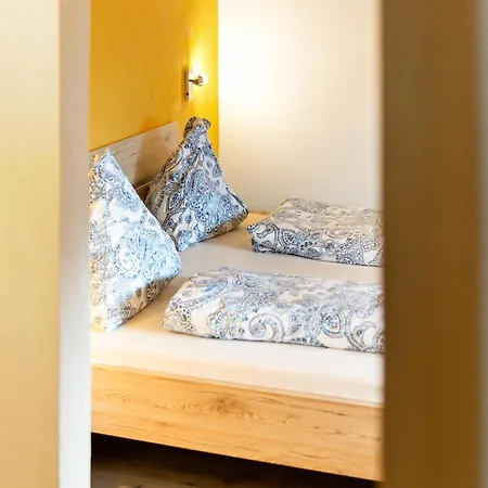 In Hollerbach Near Kitzbuehel Lift, Cleaning Included Apartment Hollersbach im Pinzgau